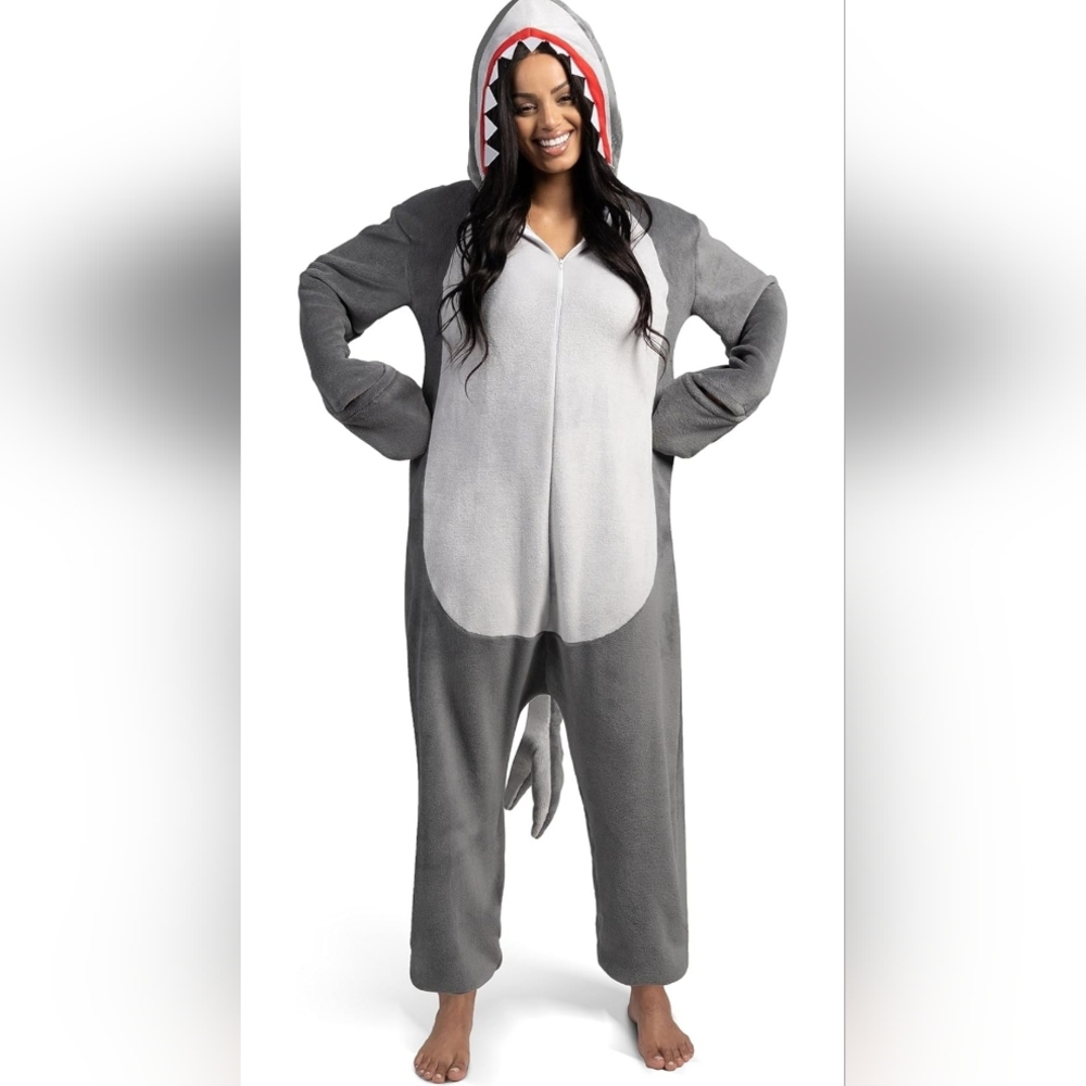 🦈 New Spooktacular Creations Shark Jumpsuit - Size Large (L) Grey/White Pajamas